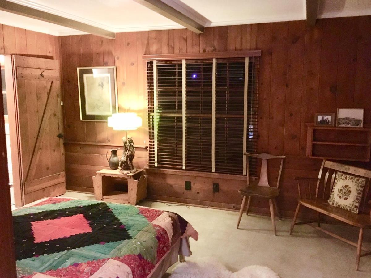 Motel Ranch House